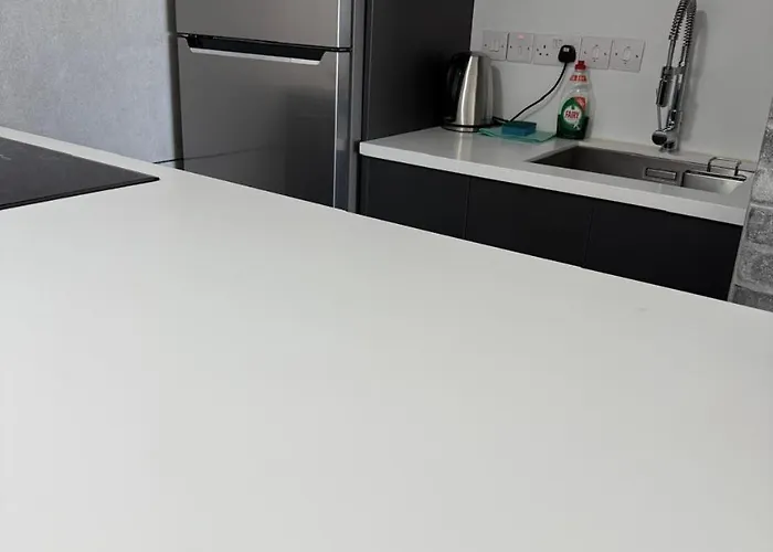 Marimar2 Paradise By The Sea アパート ラルナカ